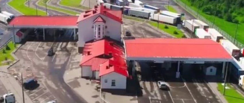 Водитель занизил стоимость ввозимого телевизора и получил протокол от таможни