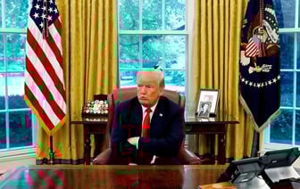 «Тревожный сигнал» — Трамп выгнал журналистов из Белого дома из-за разногласий о названии залива