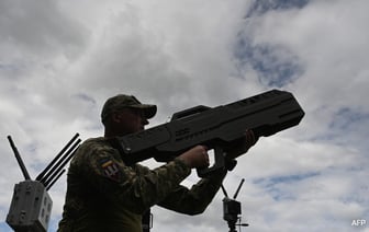 Украина отразила крупную атаку России: сбито 5 ракет и 48 беспилотников.