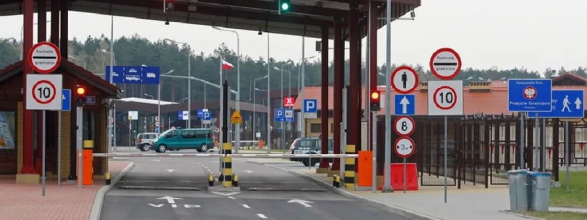 "Нервишки пошаливают, гигиены — ноль": белорусы стоят в очереди на границе