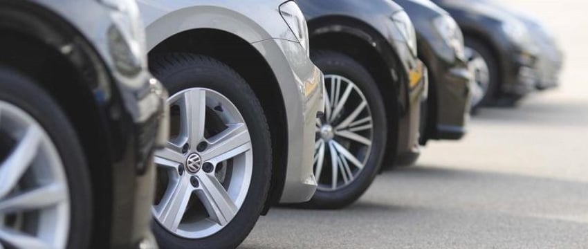 Латвия собирается конфисковывать авто с белорусскими номерами