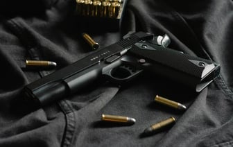 Версия о гибели милиционеров в Витебске во время чистки оружия нежизнеспособна. На это есть несколько причин — BELPOL