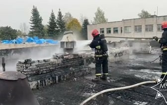 В Полоцком районе загорелась школа — Видео
