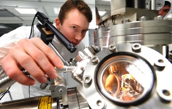 Зарплаты на Минском заводе и предприятии 'Пеленг'