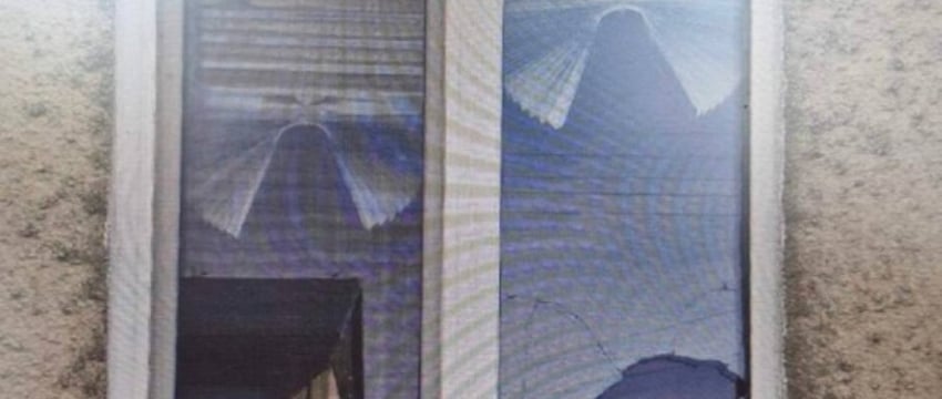 В Ивацевичском районе мужчина разбил окно в доме своей знакомой