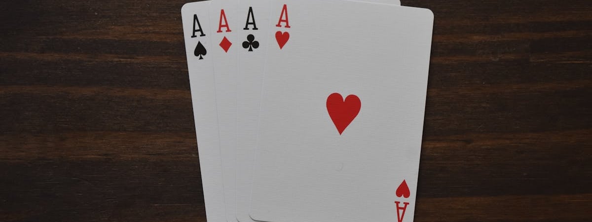 Испугался «леворадикальной сумасшедшей»? Трамп не смог ответить прямо, будет ли участвовать в дебатах с Харрис — Видео