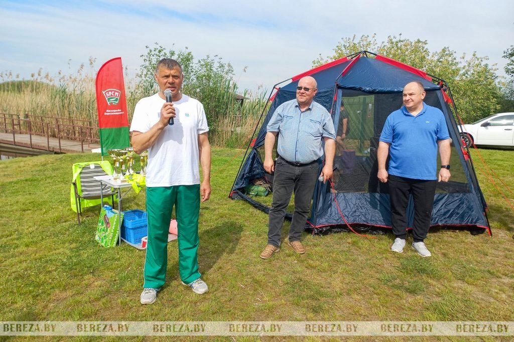 Байдарочное настроение: более 100 участников собрал фестиваль водного туризма в Высоком