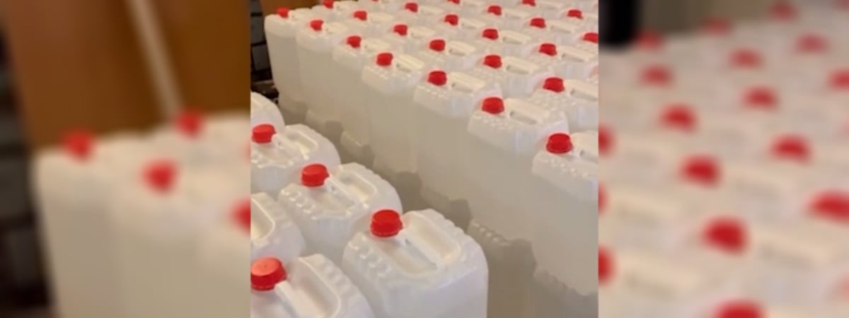 Милиционеры нашли у белоруса 12 тысяч литров спирта. Как накажут?