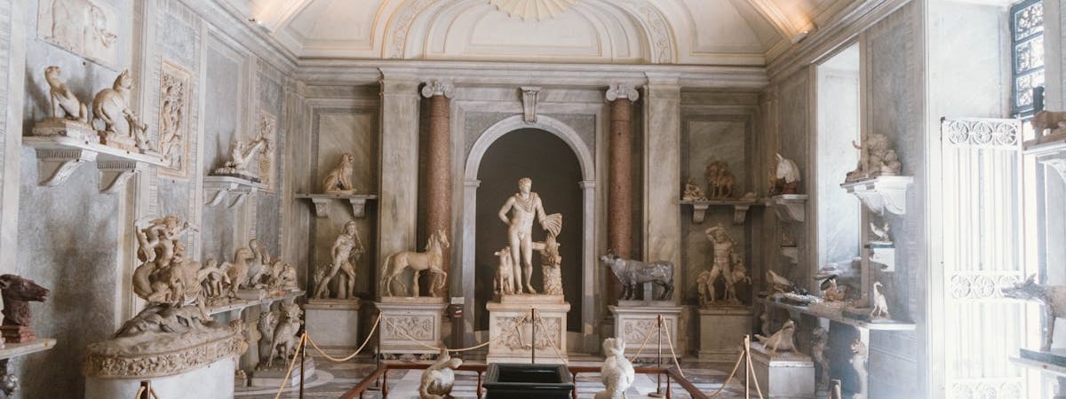 В Нидерландах преступники взорвали двери музея и похитили румынские артефакты