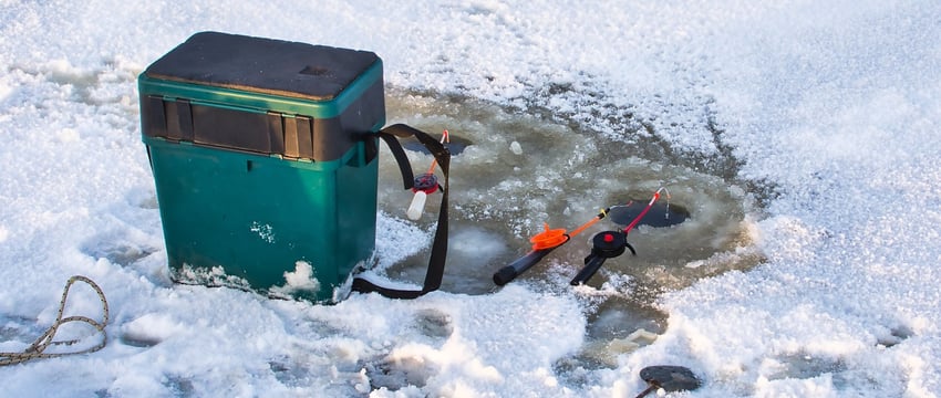 Первая жертва тонкого льда — рыбак утонул на озере Кошо