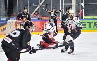 Хоккеисты «Немана» проиграли «Гомелю» и усложнили задачу выхода в полуфинал