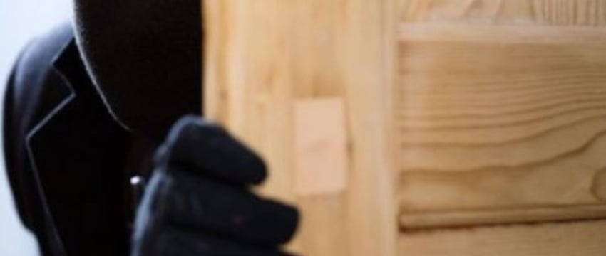 В Кобрине мужчина обокрал двоих женщин. Как он это сделал?
