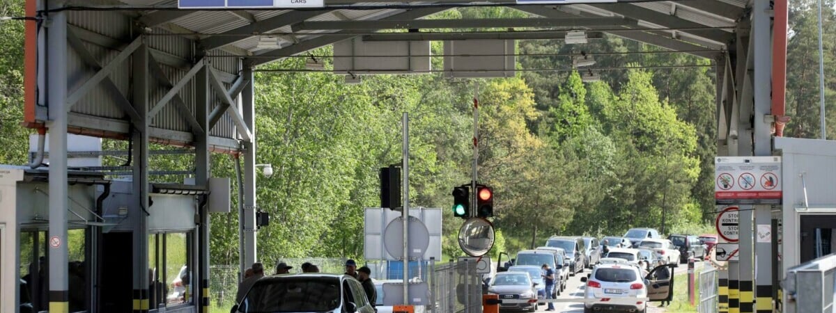 Литва снова разрешила въезд некоторым легковушкам с белорусскими номерами