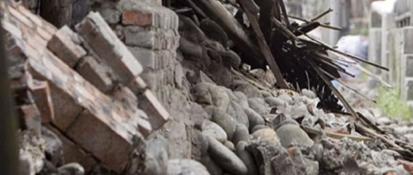 Здание диспансера обрушилось в Краснодарском крае