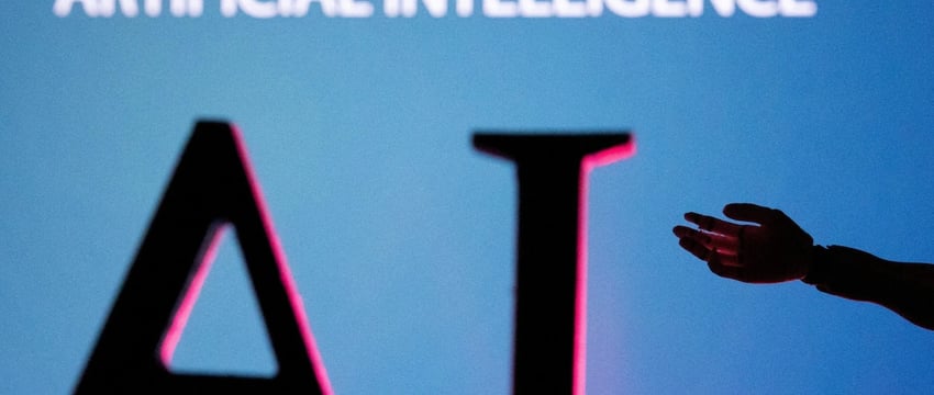 Глава Microsoft заявил, что искусственный интеллект не используется в ходе парламентских выборов в Европе.