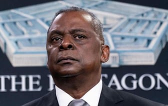 Глава Пентагона попал в больницу с осложнениями после медпроцедуры