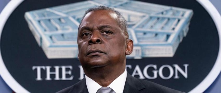 Глава Пентагона попал в больницу с осложнениями после медпроцедуры