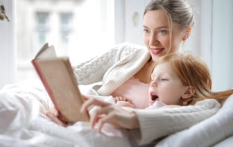 «Она меня достала». В Солигорске женщина выбросила собаку из окна 9 этажа