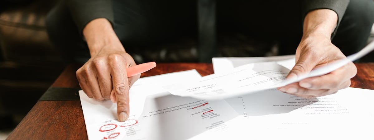 США на месяц освободили от новых пошлин машины из Канады и Мексики