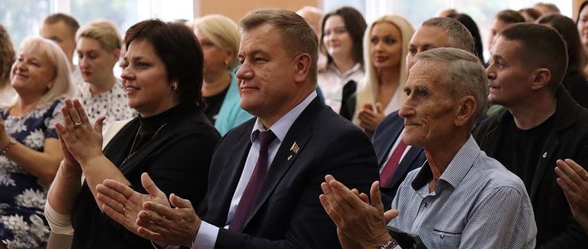 Учителям посвящается. Необычная акция в Гомельской области