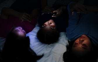 Не менее 12 человек погибли после авиаудара РФ по гипермаркету в Харькове