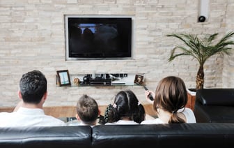 Белтелеком начал вещание «премиального» телеканала и убрал 2 российских