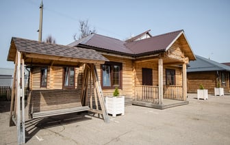 «Мы думали над этим» — В Минлесхозе рассказали, почему не хотят собирать деревянные дома, которые продают белорусам