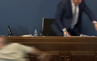 Грузинские депутаты подрались из-за законопроекта об иноагентах