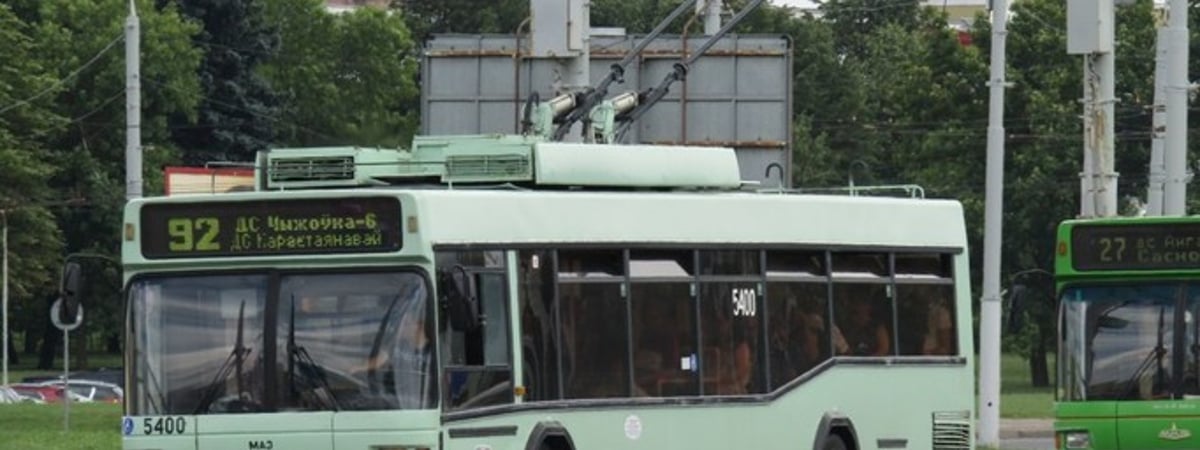 «Дублировать на двух языках не хватило бы времени». «Минсктранс» – об объявлениях по-русски