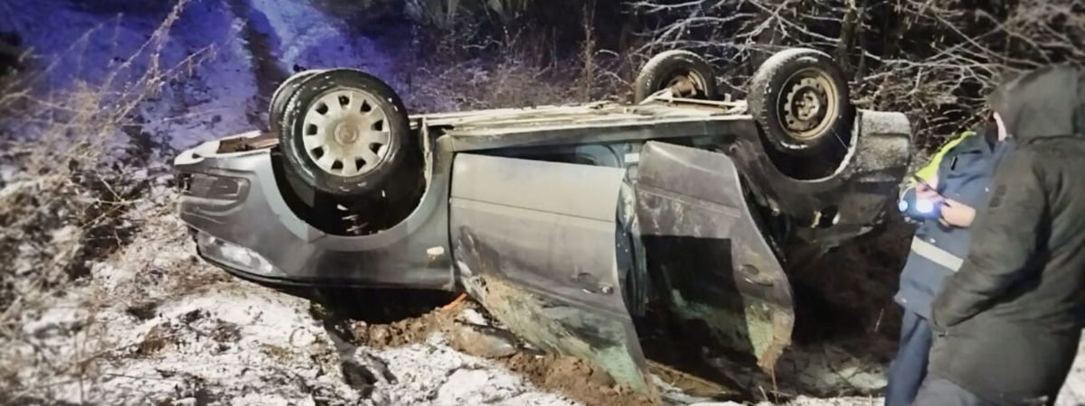 Под Гродно перевернулась машина — что произошло