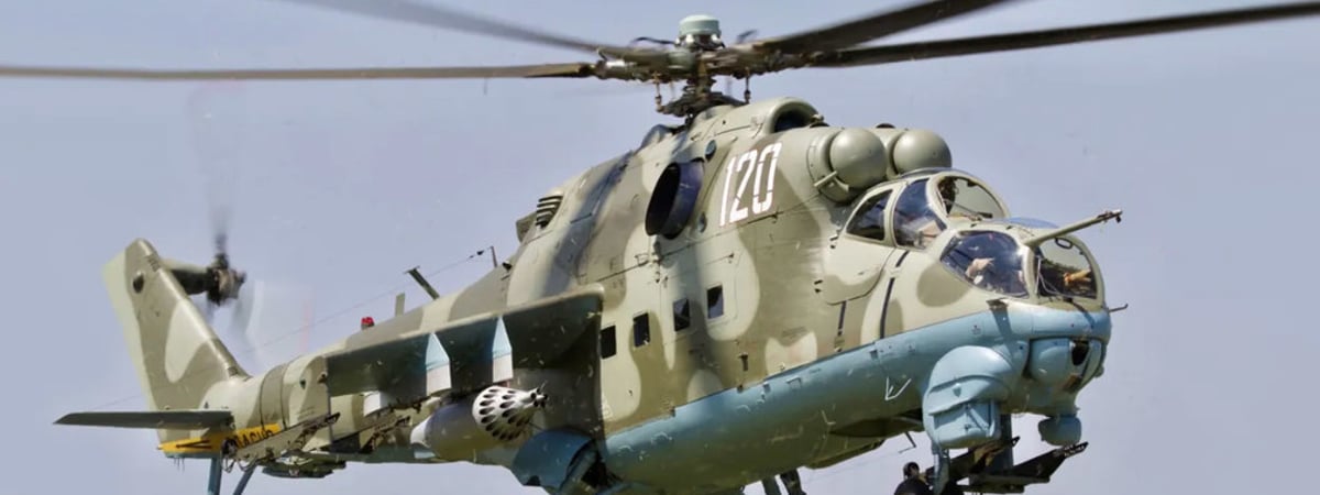 Два российских боевых вертолета оказались на юге Беларуси