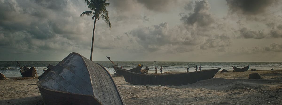 Парламент Бангладеш распустили после бегства премьер-министра