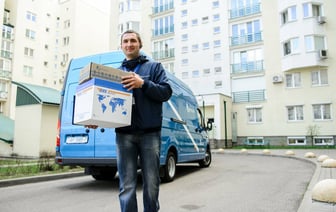 Белпочта предложила вакансии с зарплатой от 1300 и 2500 руб. Кому пообещали «профессиональный рост» в обмен на «порядочность»?