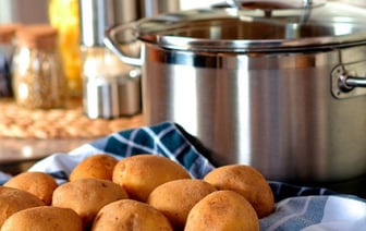 Белоруска заняла первое место в китайском кулинарном шоу – что приготовила