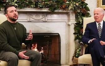 Зеленский продолжит требовать у США разрешения бить по России