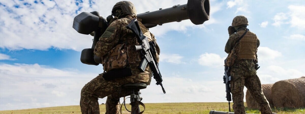 Минобороны Латвии направило мобильные группы зенитчиков и развернуло ПВО на границе с Беларусью