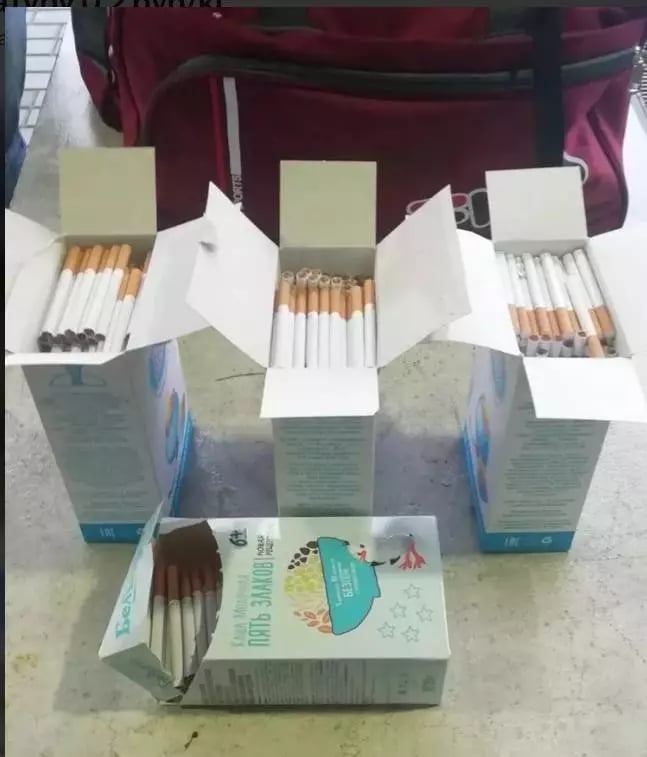 был уверен, что в пачки с детским питанием уж точно никто не заглянет