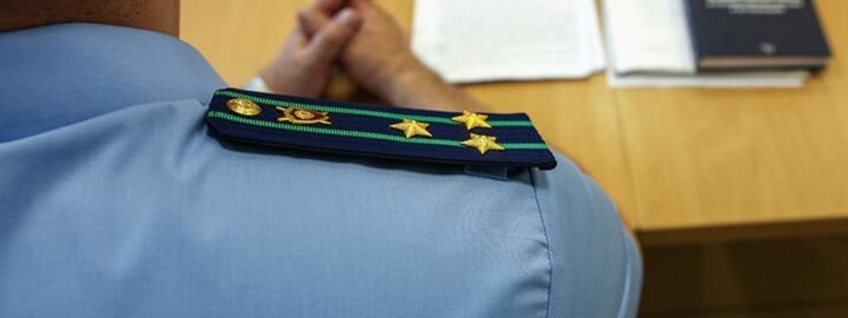 «Каждый имеет право на компенсацию». Прокурорский начальник возмутился необоснованными задержаниями беларусов