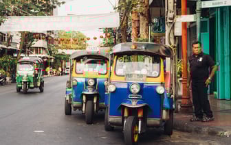 Зарегистрированные в Беларуси машины должны быть вывезена из Латвии до конца октября