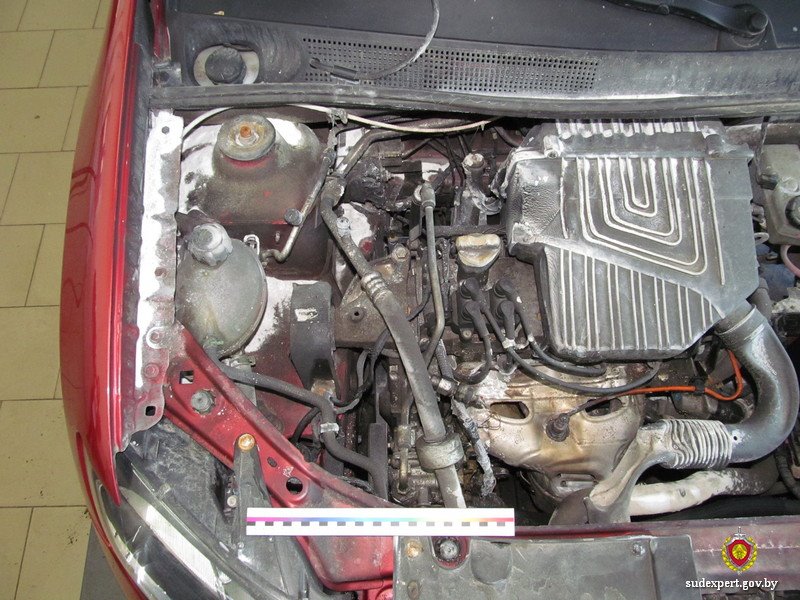 Машина белоруски загорелась сразу после обслуживания в автосервисе. Эксперты выяснили, кто виноват