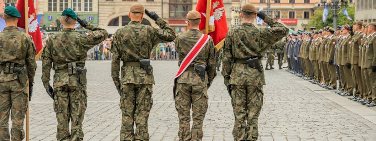 Россия ночью атаковала дронами-камикадзе Днепропетровскую и Львовскую области