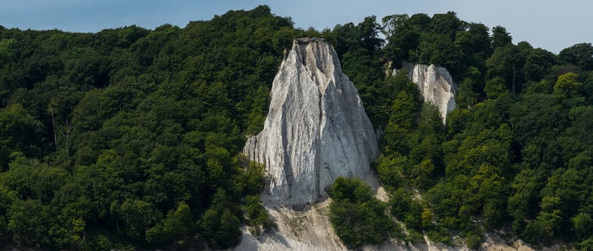Травмированного белоруса сняли со скалы почти на самом краю света