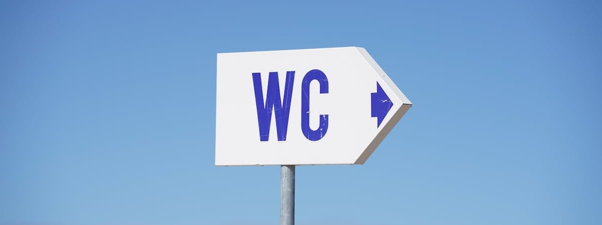 Три летевших в Ригу самолета перенаправили в другие аэропорты из-за дрона