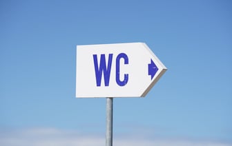 Три летевших в Ригу самолета перенаправили в другие аэропорты из-за дрона