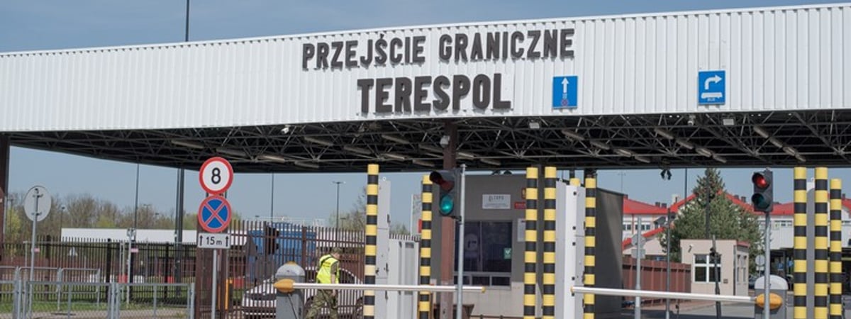 Польша рассматривает возможность закрытия всех пунктов пропуска на границе с Беларусью