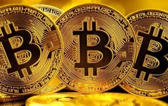 Биткоин достиг рекордных 50 тысяч долларов впервые с 2021 года