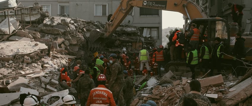 Жительница Полоцка не смогла снять кольцо с пальца. Потребовалась помощь МЧС (Видео)