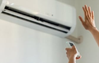 Безработная белоруска купила новый кондиционер за счет средств государства. Как ей это удалось?