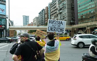 Взрывы и Киеве и Харькове – Россия атаковала Украину ракетами и дронами