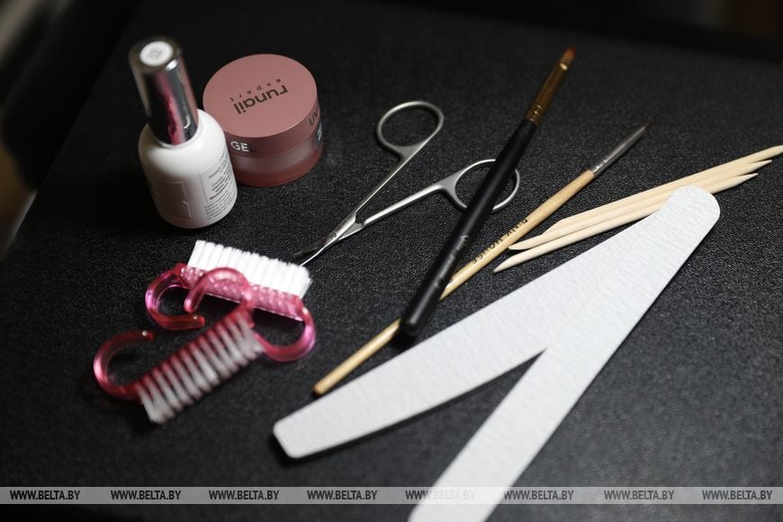 Жительница Бреста в декрете нашла хобби, а субсидия помогла превратить его в бизнес